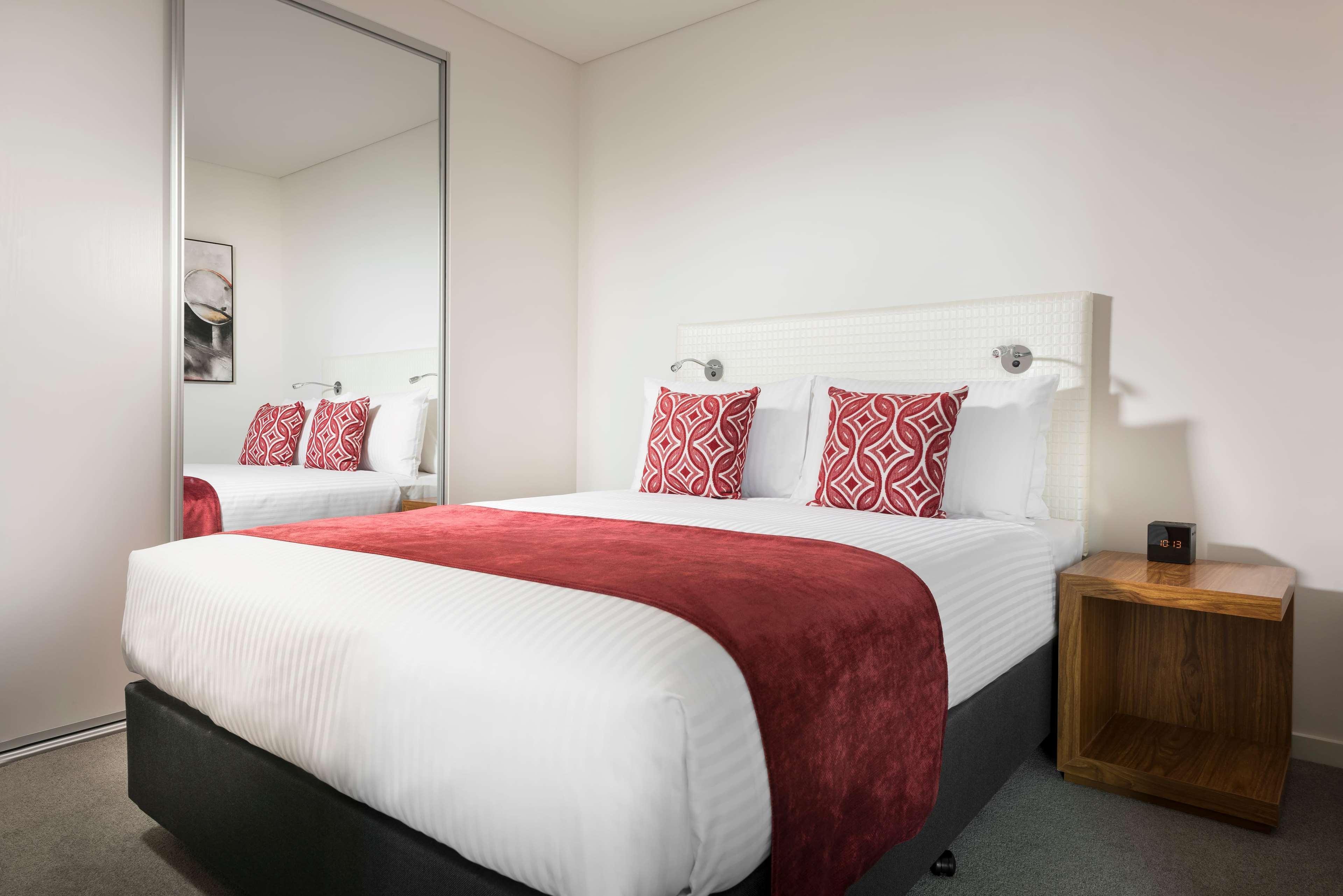 Ramada By Wyndham Vetroblu Scarborough Beach Perth Exterior photo