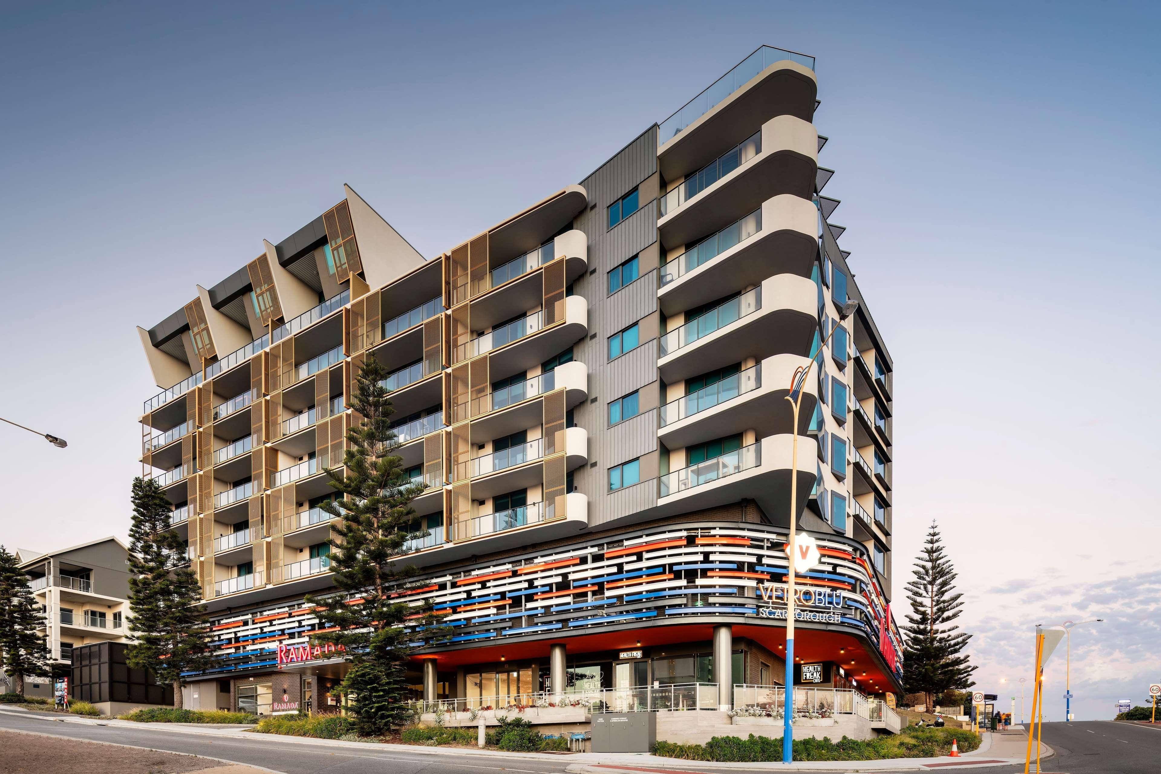Ramada By Wyndham Vetroblu Scarborough Beach Perth Exterior photo