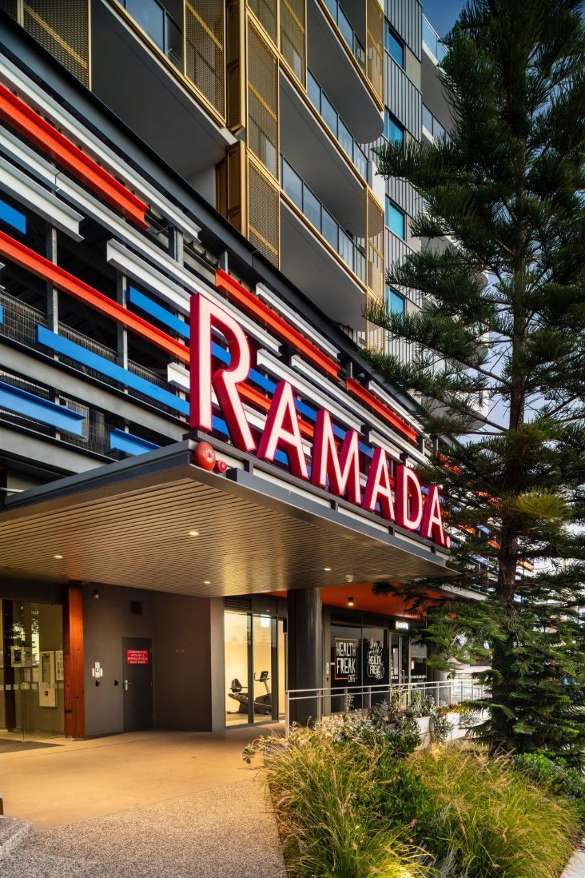 Ramada By Wyndham Vetroblu Scarborough Beach Perth Exterior photo