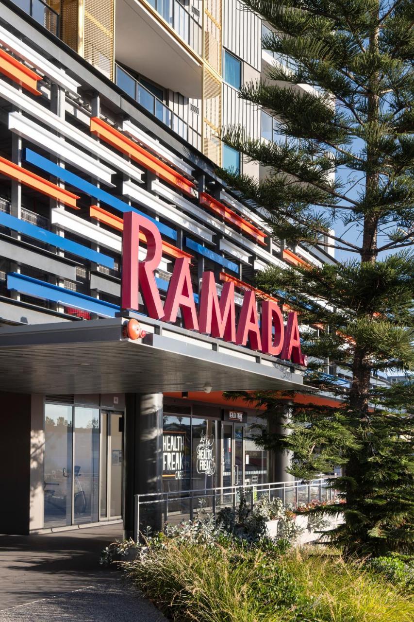 Ramada By Wyndham Vetroblu Scarborough Beach Perth Exterior photo